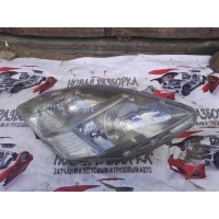 ФАРА Toyota ISIS ANM10G/ANM10W/ANM15G/ANM15W/ZNM10G/ZNM10W 44-61