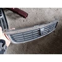 РЕШЕТКА РАДИАТОРА Toyota COROLLA AE110/AE111/AE114 53111-1A330
