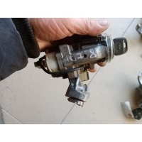 Замок зажигания Toyota Hiace TRH200V, KDH225K, TRH213L, TRH211K, KDH222B, KDH223L, KDH211K, GDH221K, KDH221K, KLH18, LXH12, GDH211K, KDH201K