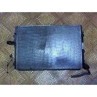 Радиатор (основной) Volkswagen Touran 2003-2006 2004 1K0121251N