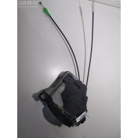 Активатор (привод) замка двери передней правой Перед. R Toyota Yaris (2005-2011) 2006 69030-47070