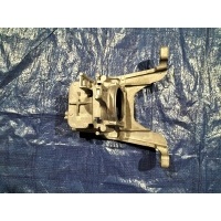 Лапа двигателя 2472401600 мерседес w118 w177 gla cla