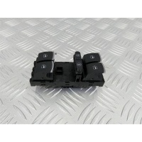 Кнопка стеклоподъемника переднего левого Volkswagen Touareg 2012 7P6959857