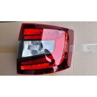 Задняя правый фара skoda октавия 5e9 945 712