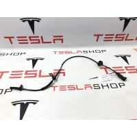 Датчик ABS задний Tesla Model X 2017 1037796-00-C