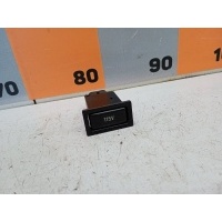 Кнопка Toyota Matrix E130, ZZE130, ZZE131 2003 8448041020
