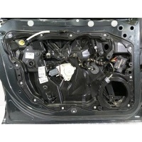 Стеклоподъемник передний левый Volkswagen Touareg 2012 7P6837755B