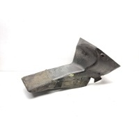воздуховод интеркулера Audi A4 B7 2007 8E0117335K