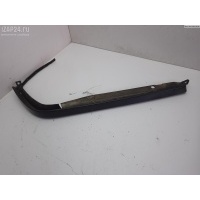 Ус под фару правый Mercedes W202 (C) 1994 2028260477