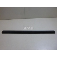 Уплотнитель стекла двери Mitsubishi ASX 2010 5736A140