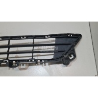 Решетка в бампер центральная Mazda Mazda 6 (GJ/GL) 2013 GHP9501T1D