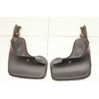 Брызговики передние (к-кт) Volkswagen Passat B6 2005-2010 3C0075111