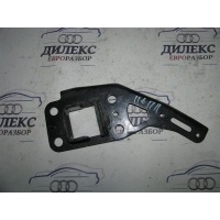 кронштейн усилителя переднего бампера Audi A6 (C6 4F) 2004-2011 2010 4F0805499B