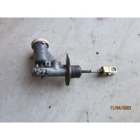Цилиндр тормозной главный Mitsubishi Carisma 1998