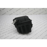 Корпус воздушного фильтра в сборе 2.2D Land Rover Discovery Sport L550 2014 LR024309