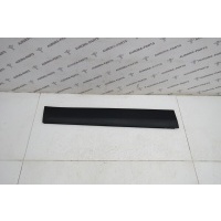 Молдинг, накладка передней двери снизу LH Land Rover Discovery Sport L550 2014 LR116797