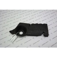 Кожух шумоизоляционный головки блока цилиндров 2.0 DTD Land Rover Discovery Sport L550 2014 LR071727