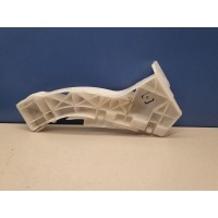 Направляющая переднего бампера левая Mazda 3 BK 2002-2009 BN8V500U1C
