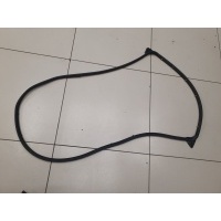 Уплотнитель двери задней правой Mazda 3 BM 2013-2018 BHN972760C