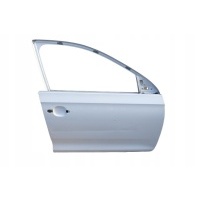 Skoda rapid дверь правая передняя