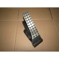 Мерседес w204 x204 педаль газа 2043002004