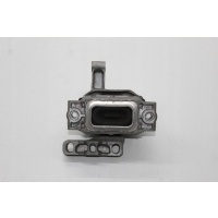 Audi q3 8u 2.0tdi лапа подушка двигателя 5n0199262f