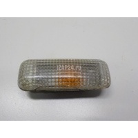 Повторитель на крыло белый Mercedes Benz W163 M-Klasse (ML) (1998 - 2004) 1638200121