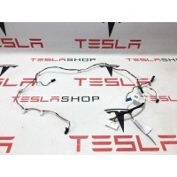 Проводка двери передняя левая Tesla Model X 2017 1036928-01-F