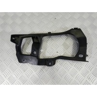 Крепление фары левой Volkswagen Touareg 2012 7P6806509