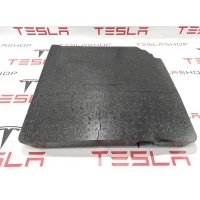 Прочая запчасть правая Tesla Model X 2017 1050468-00-C