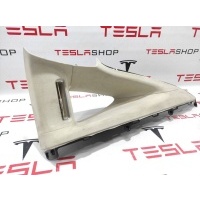 Накладка стойки С внутренняя правая верхняя Tesla Model X 2017 1035960-07-E