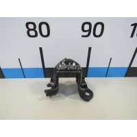 Кронштейн крепления переднего стабилизатора Nissan Murano (Z50) (2004 - 2008) 54614CA000