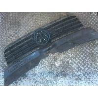 Решетка радиатора Volkswagen Transporter 5 2003-2009 2005 7H0853653