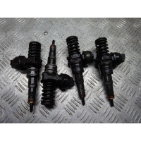 Форсунка Volkswagen Passat 2006 038130073bc