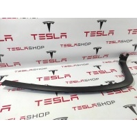 Прочая запчасть передняя правая Tesla Model X 2017 1105123-00-D,1058415-00,1060088-00