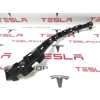 Кронштейн салона Tesla Model X 2017 1079765-00-C,1079765-00-B