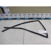 Уплотнитель стекла двери Suzuki Grand Vitara (1998 - 2005) 8367165D00