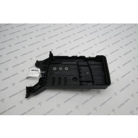 Площадка аккумулятора VW Tiguan AD1, MK2 2016 5QF915331C