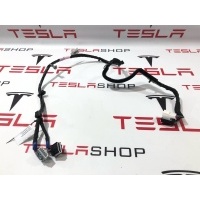 Проводка двери Tesla Model X 2017 1063405-00-F