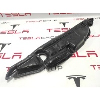 Шумоизолятор уплотнитель крыла (язык) правый Tesla Model X 2019 1037732-00-B