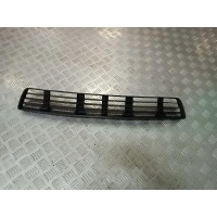 Заглушка (решетка) в бампер передний Audi A4 B5 1994-1999 1997 8D0807683