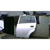 Дверь задняя левая L250 2003