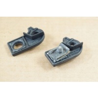 Крепление крепление лампы правое audi a4 b5 8d0941454