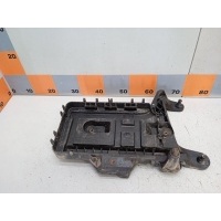 Площадка под АКБ Volkswagen Passat B6, 3C2 1K0915333D
