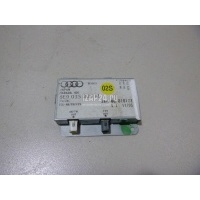 Антенна VAG A4 [B6] (2000 - 2004) 8E9035225M