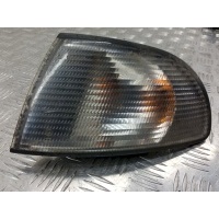 Поворотник левый Audi A4(B5) 2000 8D0953049A