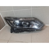 Фара правая Nissan Qashqai J11 26010HV50A