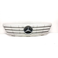 решетка радиатора Mercedes-Benz C W203/S203/CL203 2007 A2038801283