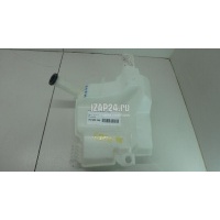 Бачок омывателя лобового стекла Ford Focus III (2011 - 2019) 2229547