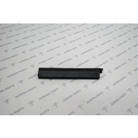 Уплотнитель капота RH Land Rover Range Rover Sport L494 2013 LR034447
